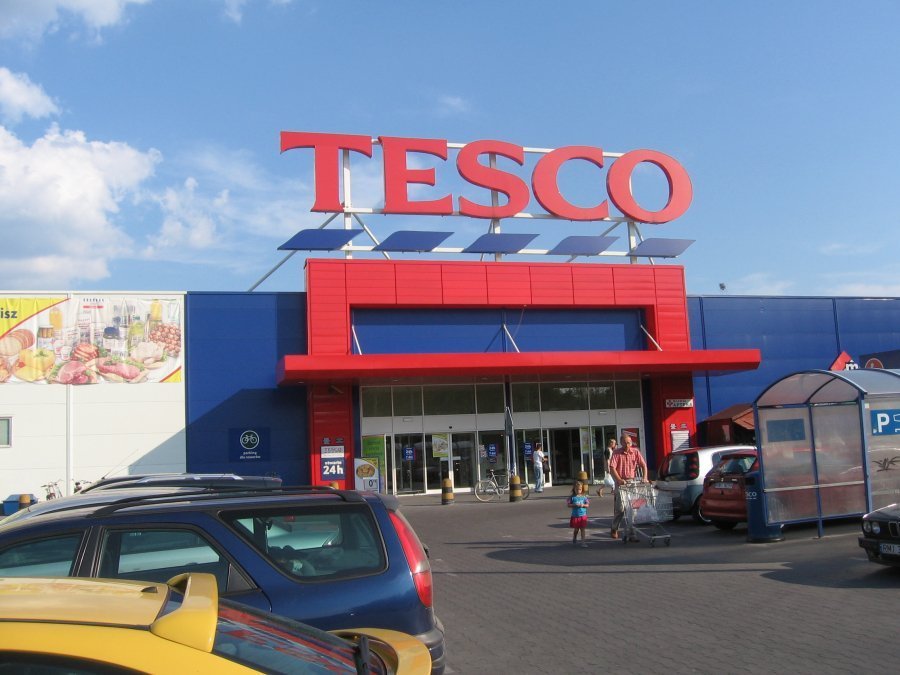 Tesco wycofa się z Polski? Sprzedaż bardzo w dół