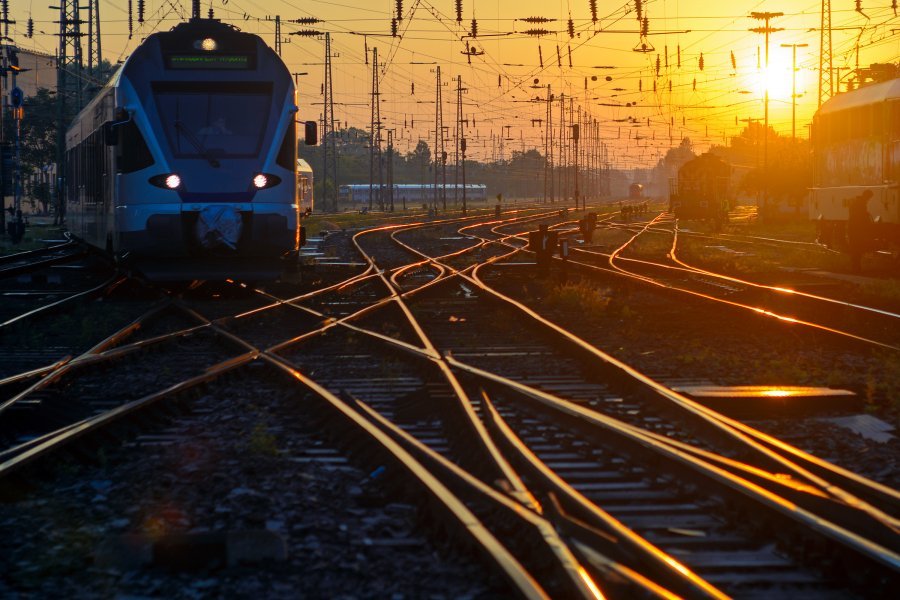 Zmienili definicję opóźnienia pociągu. By wypłacać mniej odszkodowań?