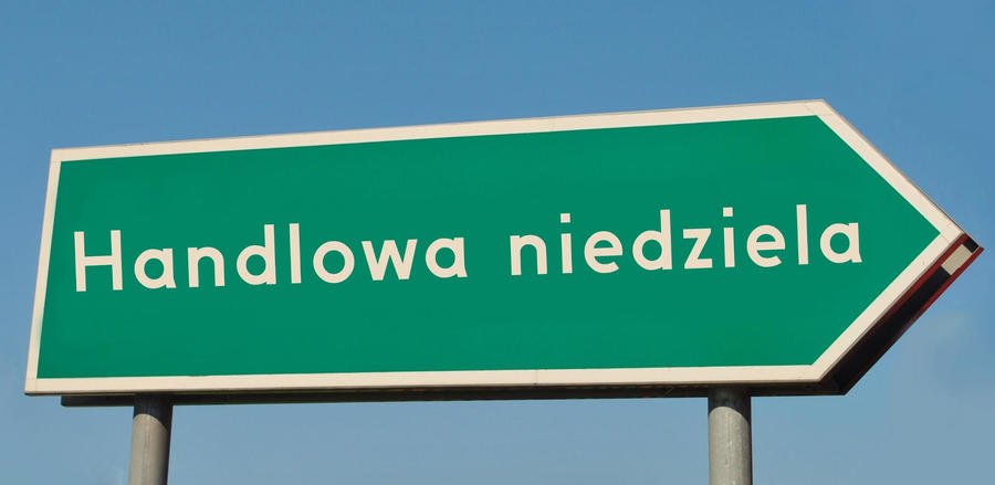 Niedziela 6 grudnia będzie niedzielą handlową?