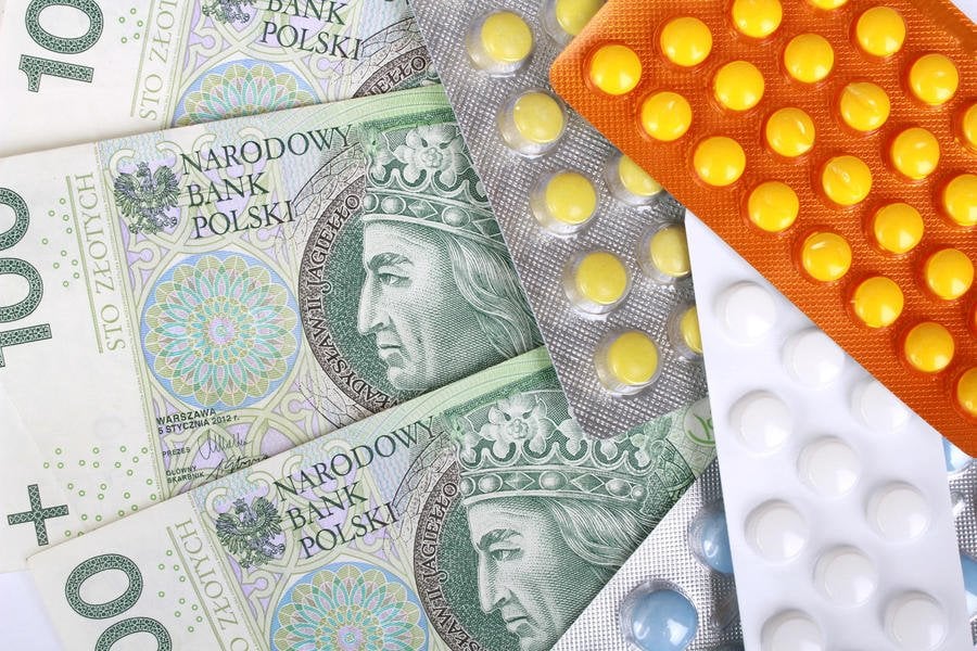 Czy leki refundowane będą tańsze? Ministerstwo Zdrowia z nowym pomysłem na listę refundacyjną