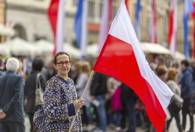 Zasady wywieszania flagi państwowej. Czy mogę zawsze wywiesić flagę państwową?