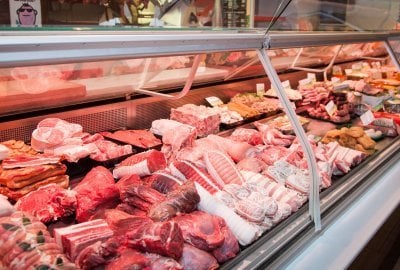 Reklamacja żywności. Jak sprawdzić świeżość mięsa?