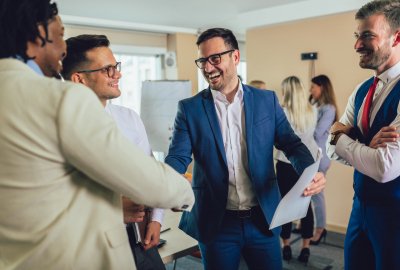 Jak zarabiać więcej, pracując tyle samo? Alternatywy dla umowy o pracę