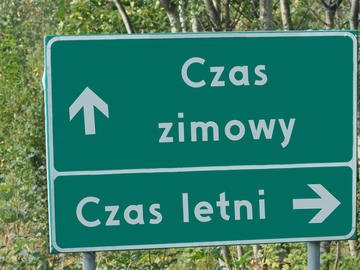 Kiedy zmieniamy czas z letniego na zimowy?