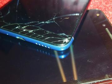 Usługi serwisowe w sieci Plus – dla nowych i używanych telefonów Usługi serwisowe w sieci Plus – dla nowych i używanych telefonów