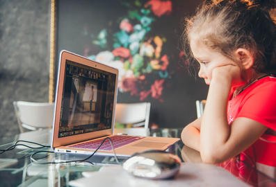 Ogólnopolski lockdown od soboty. Zdalna nauka dla najmłodszych klas