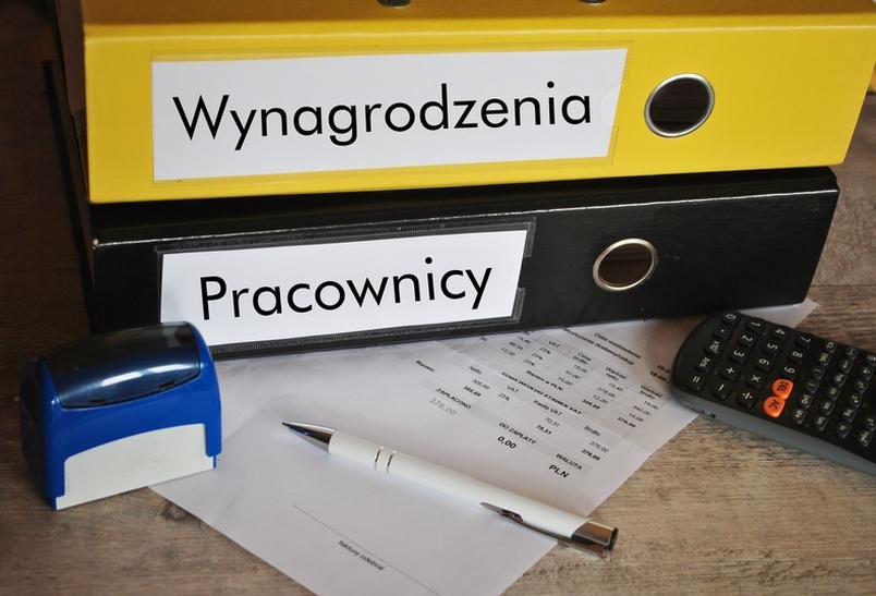 1,4 mln Polaków dostaje wynagrodzenia pod stołem