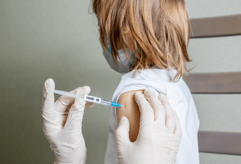 Pfizer i BioNTech: Szczepionki dla dzieci od 5. roku życia są bezpieczne