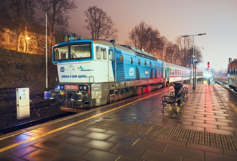 Relokacja uchodźców koleją? Będą dodatkowe pociągi