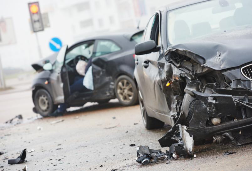 Ubezpieczyciele: najwięcej wypadków drogowych zdarza się w piątki