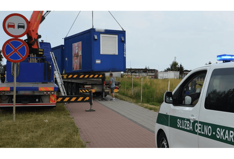 Dziesiątki nielegalnych salonów gier na Pomorzu. Działały w kontenerach