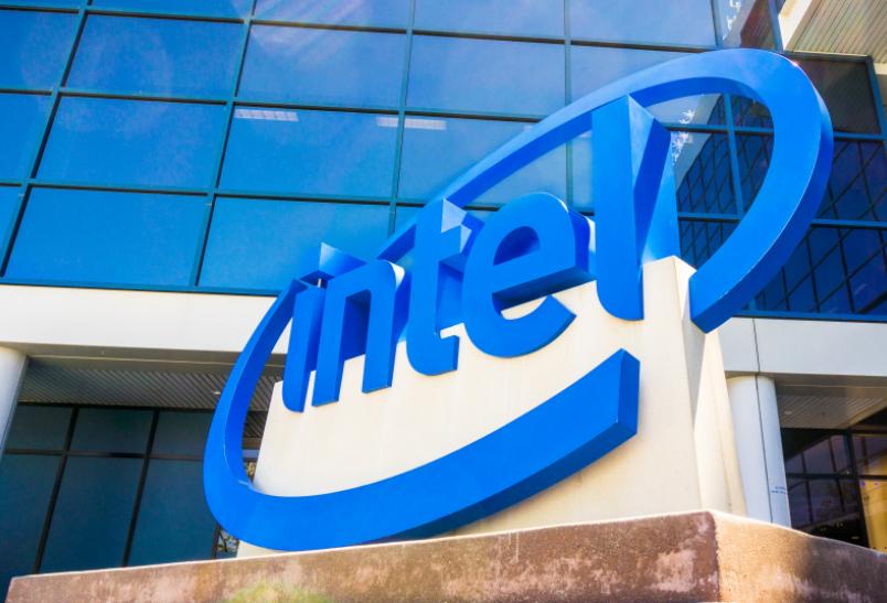 Firma Intel inwestuje w Polsce