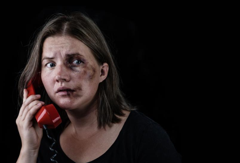 Przemoc domowa - gdzie można zgłosić się po pomoc?