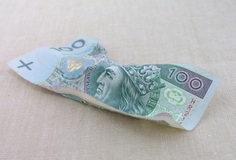 Czy wymiana uszkodzonego banknotu kosztuje?