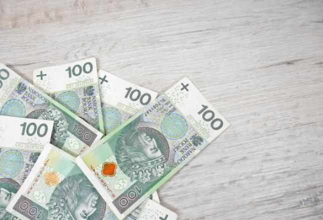 BIK: Zdolność kredytowa Polaków dramatycznie spada