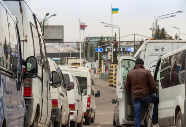 Pomoc humanitarna BEZ CŁA i VAT! Jakie zasady?