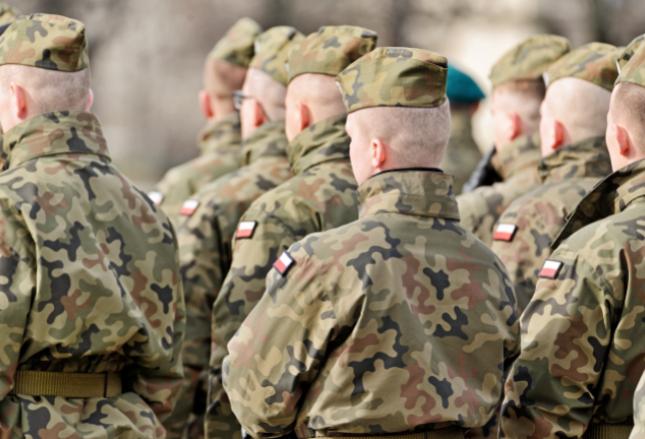 Ile zarabia żołnierz dobrowolnej zasadniczej służby wojskowej? Ile zarabia żołnierz dobrowolnej zasadniczej służby wojskowej?