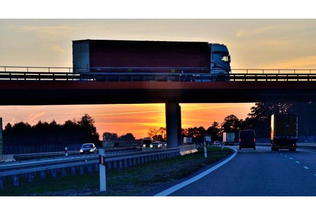 Boże Ciało 2022 – ograniczenia w ruchu samochodów ciężarowych