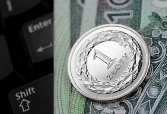 E-faktury w Polsce obowiązkowe od 2024 roku. Jest zgoda UE E-faktury w Polsce obowiązkowe od 2024 roku. Jest zgoda UE
