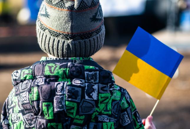 Duża międzynarodowa organizacja dorzuci się do 500+ dla Ukraińców Duża międzynarodowa organizacja dorzuci się do 500+ dla Ukraińców