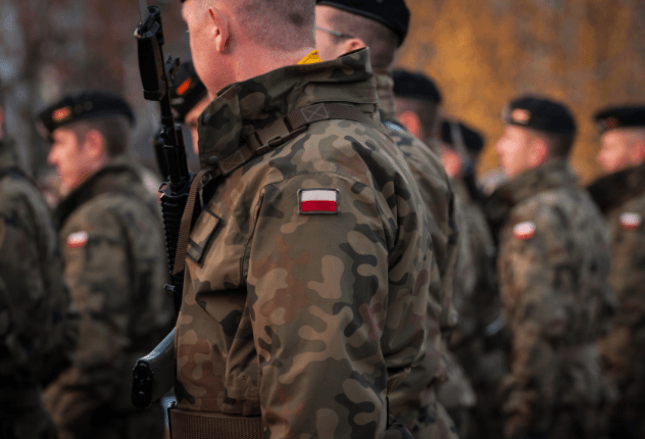 Polska armia liczy już 175 tysięcy żołnierzy