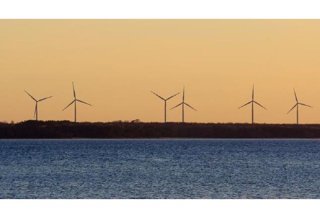 Morskie farmy wiatrowe przyszłością polskiej energetyki Morskie farmy wiatrowe przyszłością polskiej energetyki