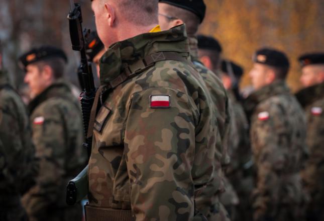 Dobrowolna służba wojskowa. 50 tys. Polaków wybrało mundur