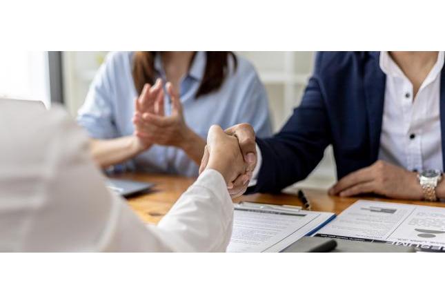 Jakie są regulacje związane z zatrudnianiem pracowników przez firmę outsourcingową Jakie są regulacje związane z zatrudnianiem pracowników przez firmę outsourcingową