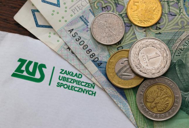 Rząd przyjął projekt ustawy wprowadzającej wakacje od ZUS dla przedsiębiorców Rząd przyjął projekt ustawy wprowadzającej wakacje od ZUS dla przedsiębiorców