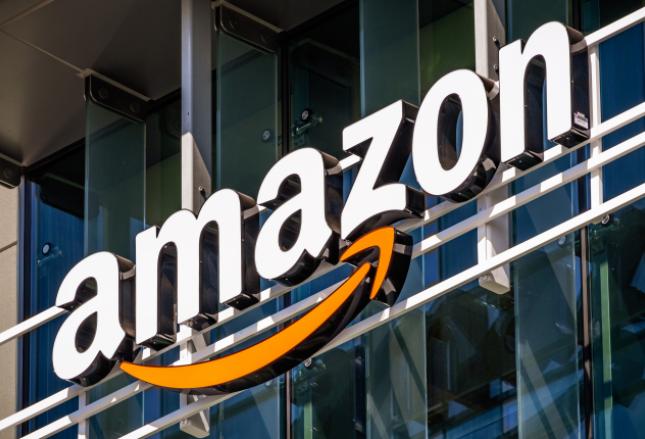 Amazon musi zapłacić 31 mln kary? Za co? Amazon musi zapłacić 31 mln kary? Za co?