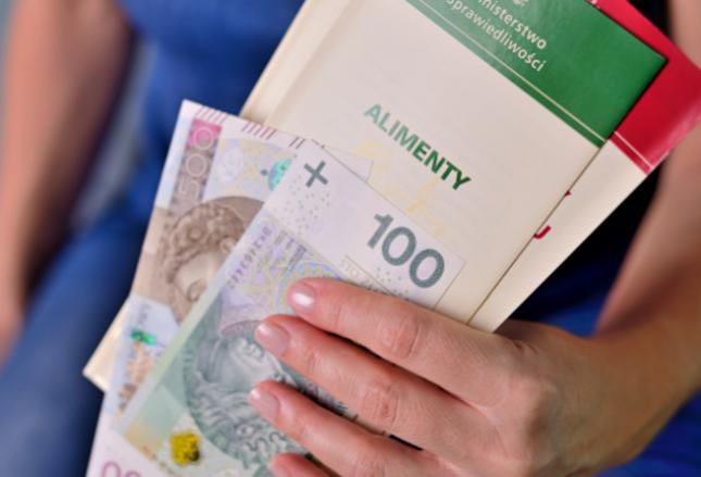 Alimenty a brak sprawowania władzy rodzicielskiej Alimenty a brak sprawowania władzy rodzicielskiej