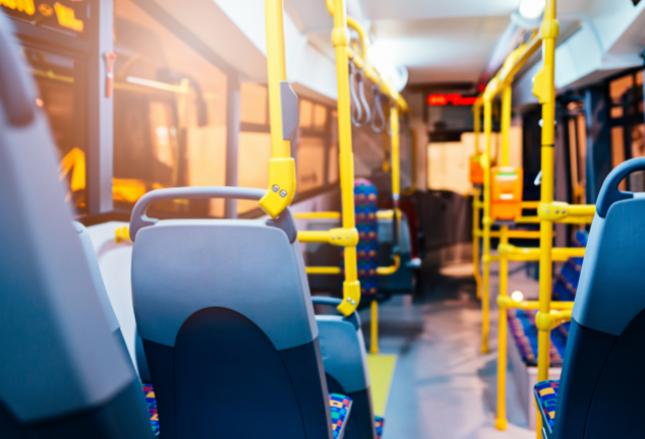 Spokojna podróż z usługą Bezpieczny Autobus Spokojna podróż z usługą Bezpieczny Autobus