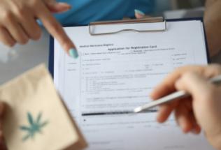 Gdzie można zrealizować receptę na medyczną marihuanę?